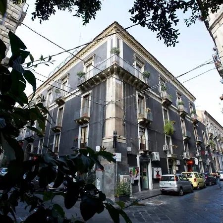 The House Apartment